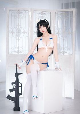 国产极品视频女主走楼梯_在线电影观看